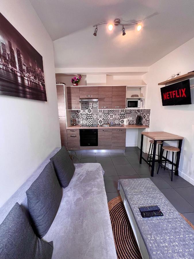 Logesty Home Proche Paris Et Metro Pantin Exterior photo